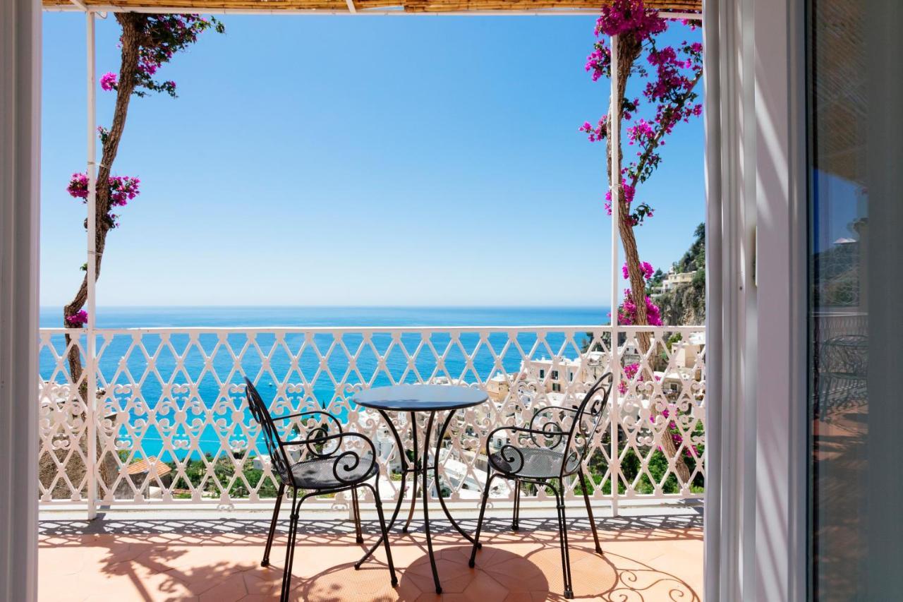 Junior Suite with Terrace and Sea View
