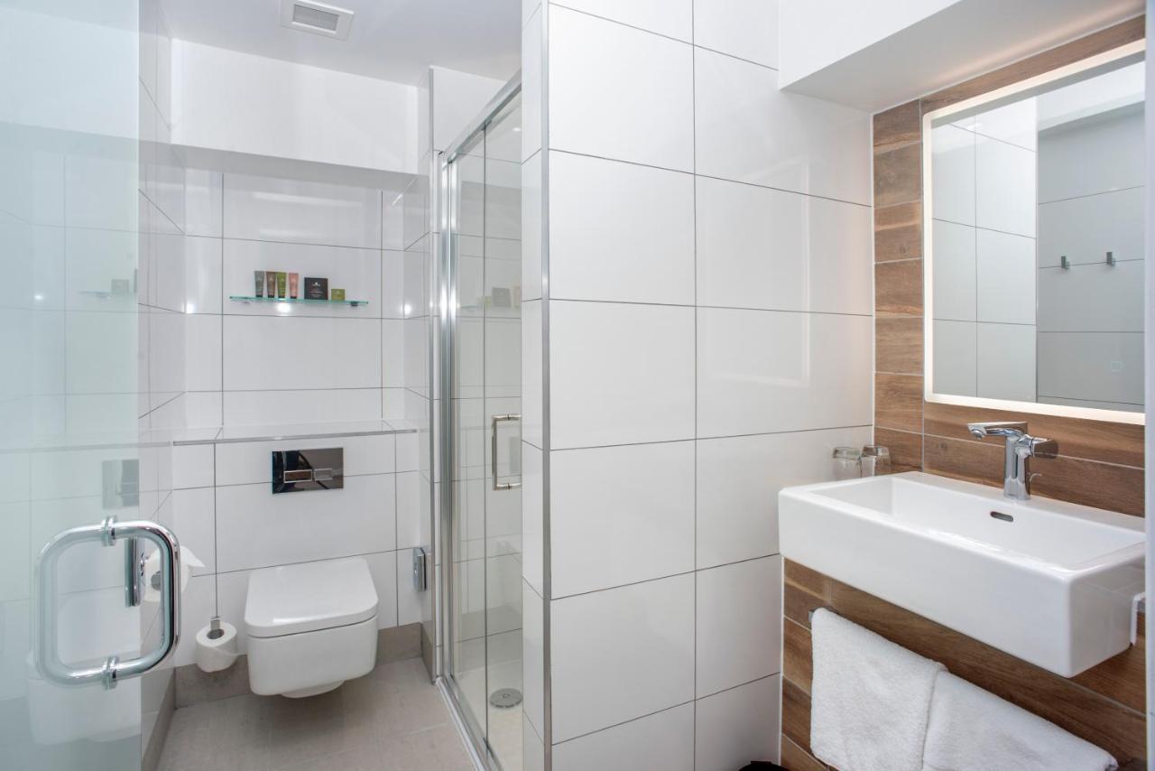 Classic Single Room