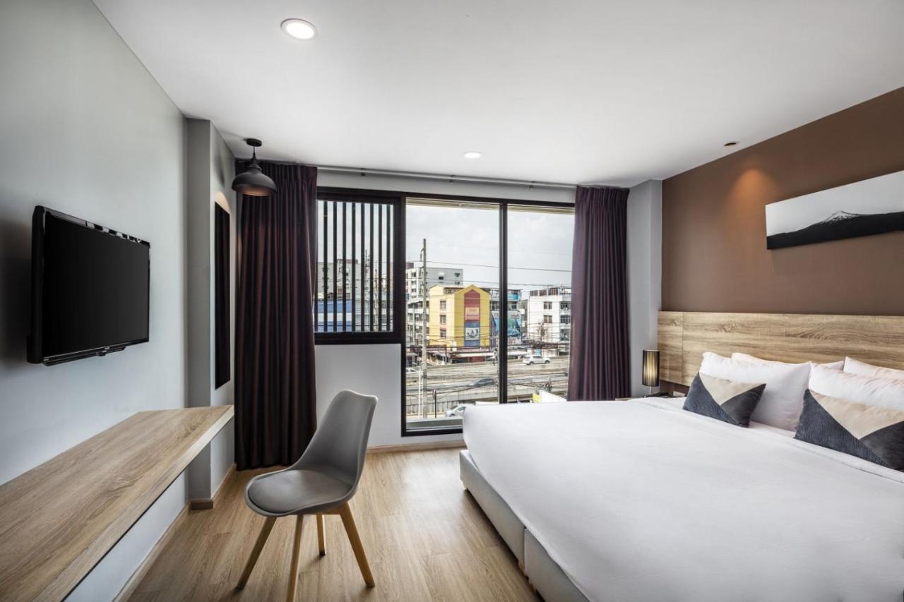 Standard King Room
