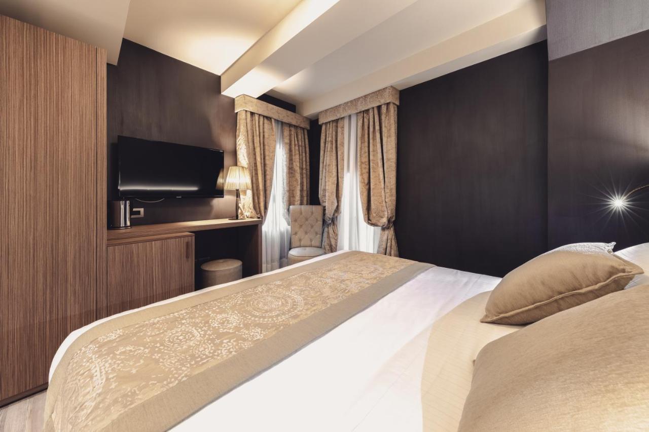 Comfort King Double or Twin Room