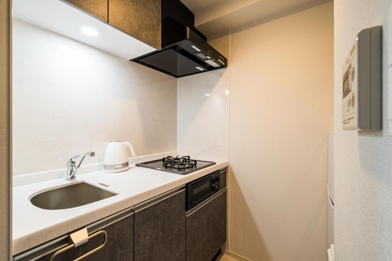 Deluxe Studio Apartment