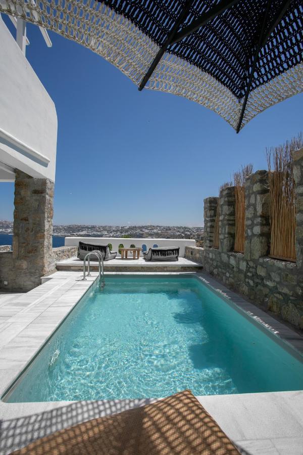 Signature Suite Sea View with Private Pool