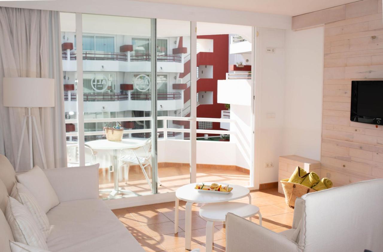One-Bedroom Apartment Garden View