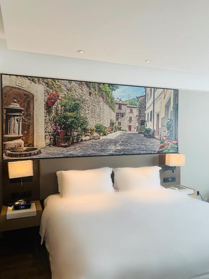 Deluxe King Room,1015592500:JPEG