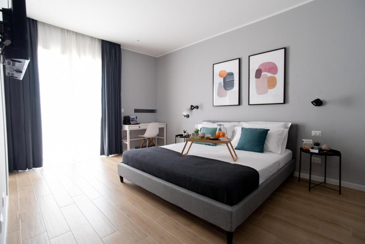 King Room with Balcony