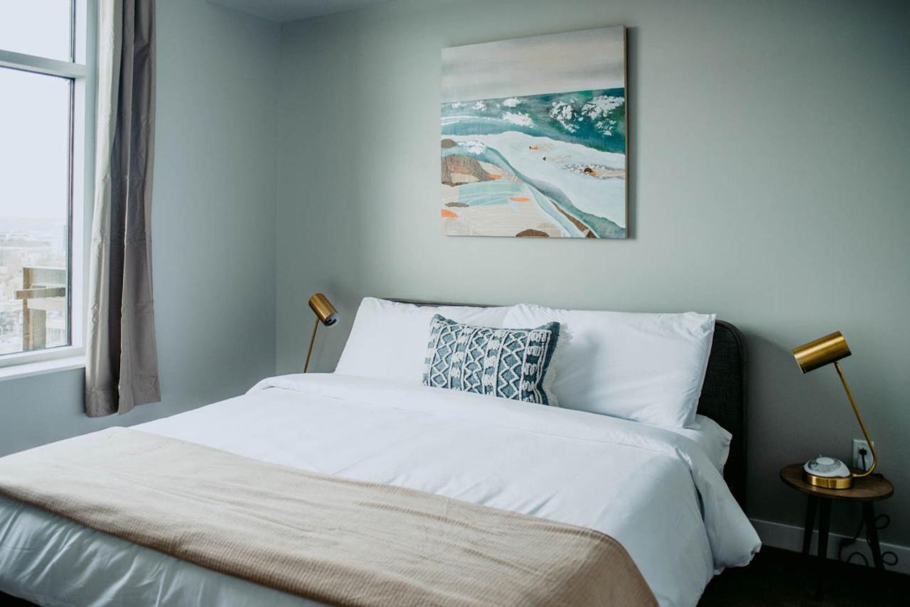 One-Bedroom Apartment Self Check Virtual Front Desk