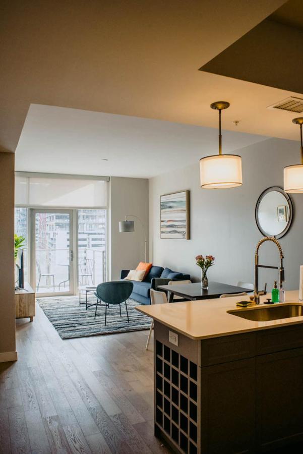 One-Bedroom Apartment Self Check Virtual Front Desk