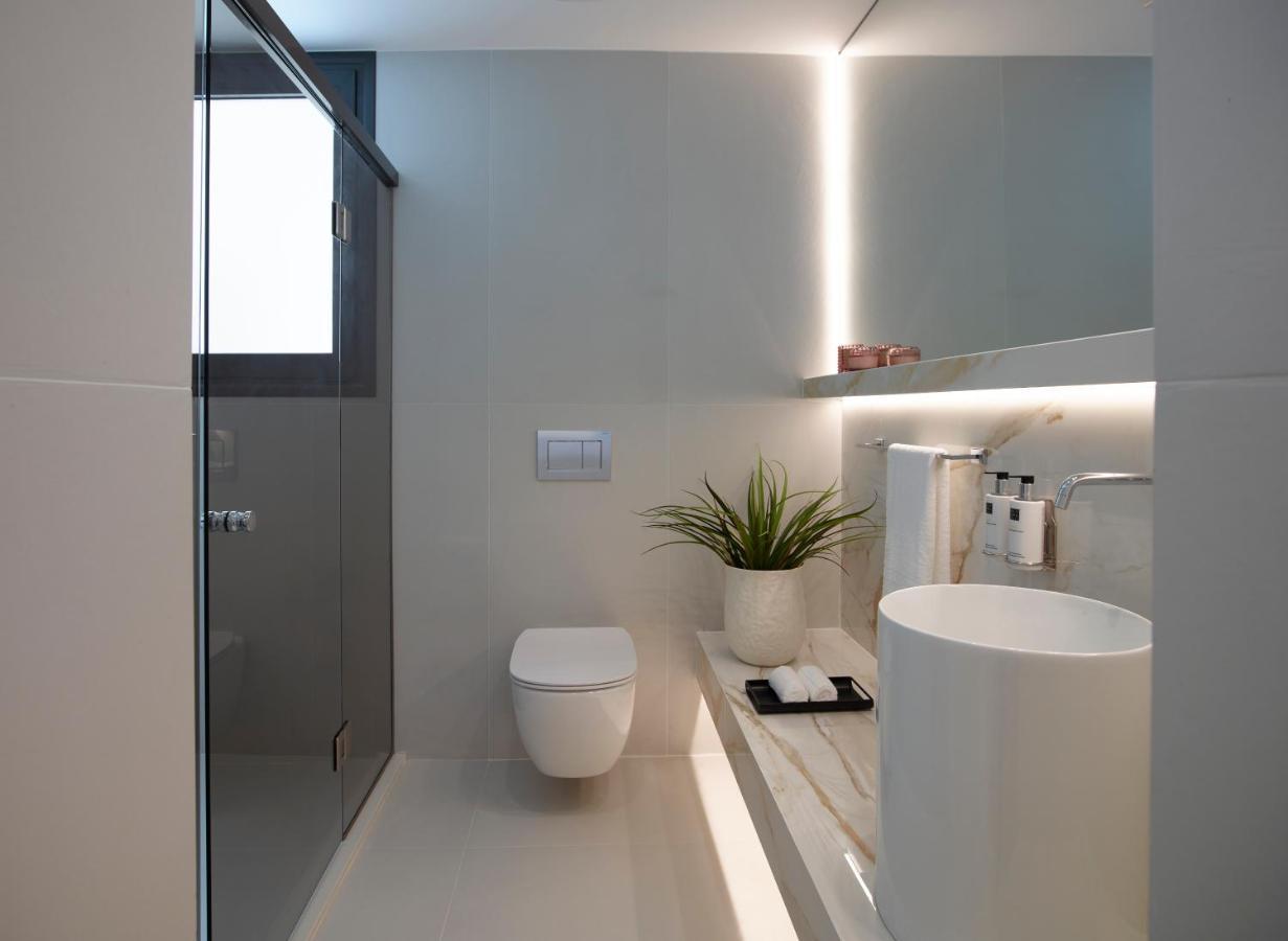 Deluxe Room,1020310624:JPEG