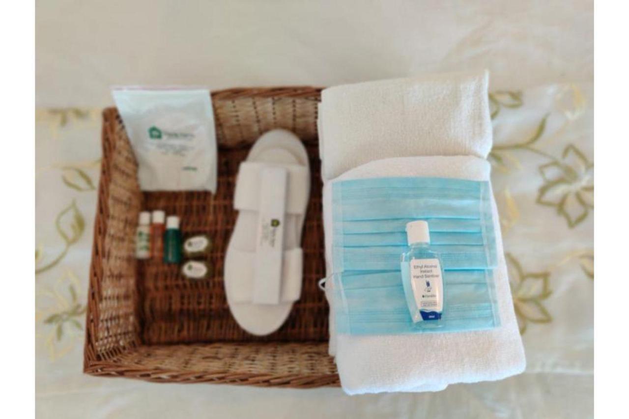 Double Room with Lake View,1023053356:JPEG