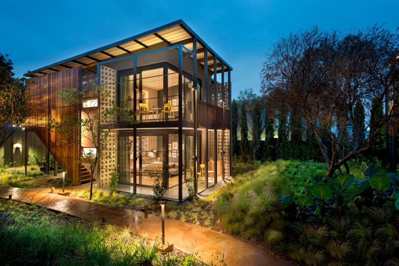 Luxury Rooms