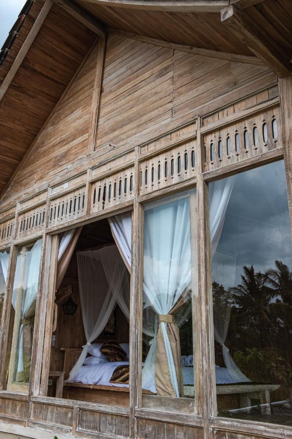 Villa with Garden View