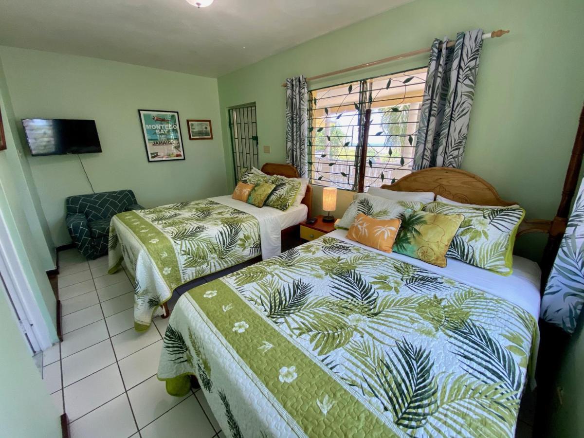 Queen Room with Two Queen Beds