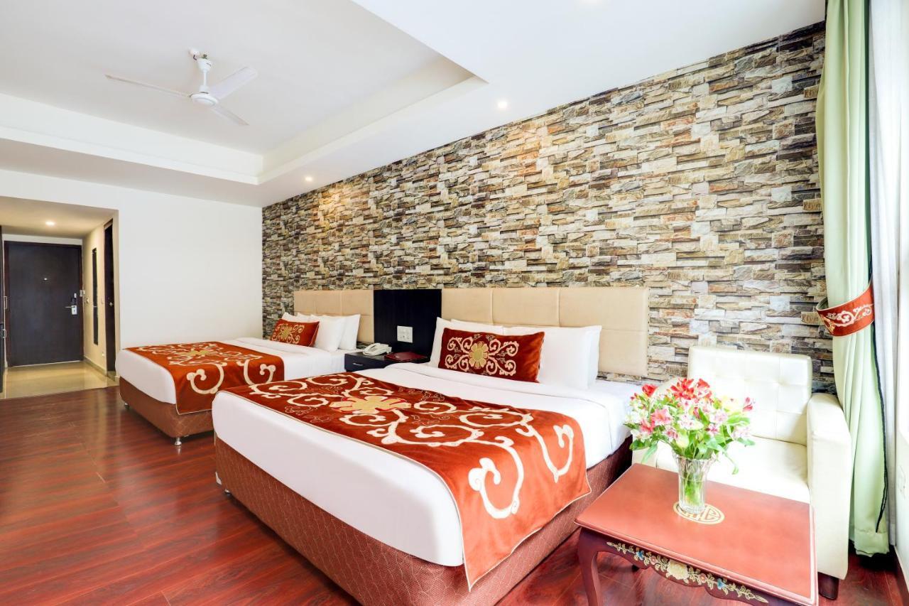 Fern Classic Queen Room with Two Queen Beds and Limited View