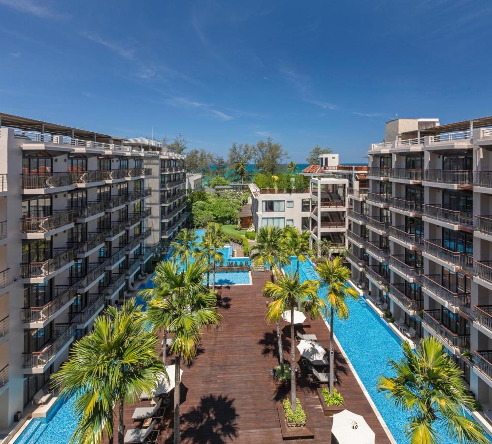 Deluxe Double or Twin Room with Pool View