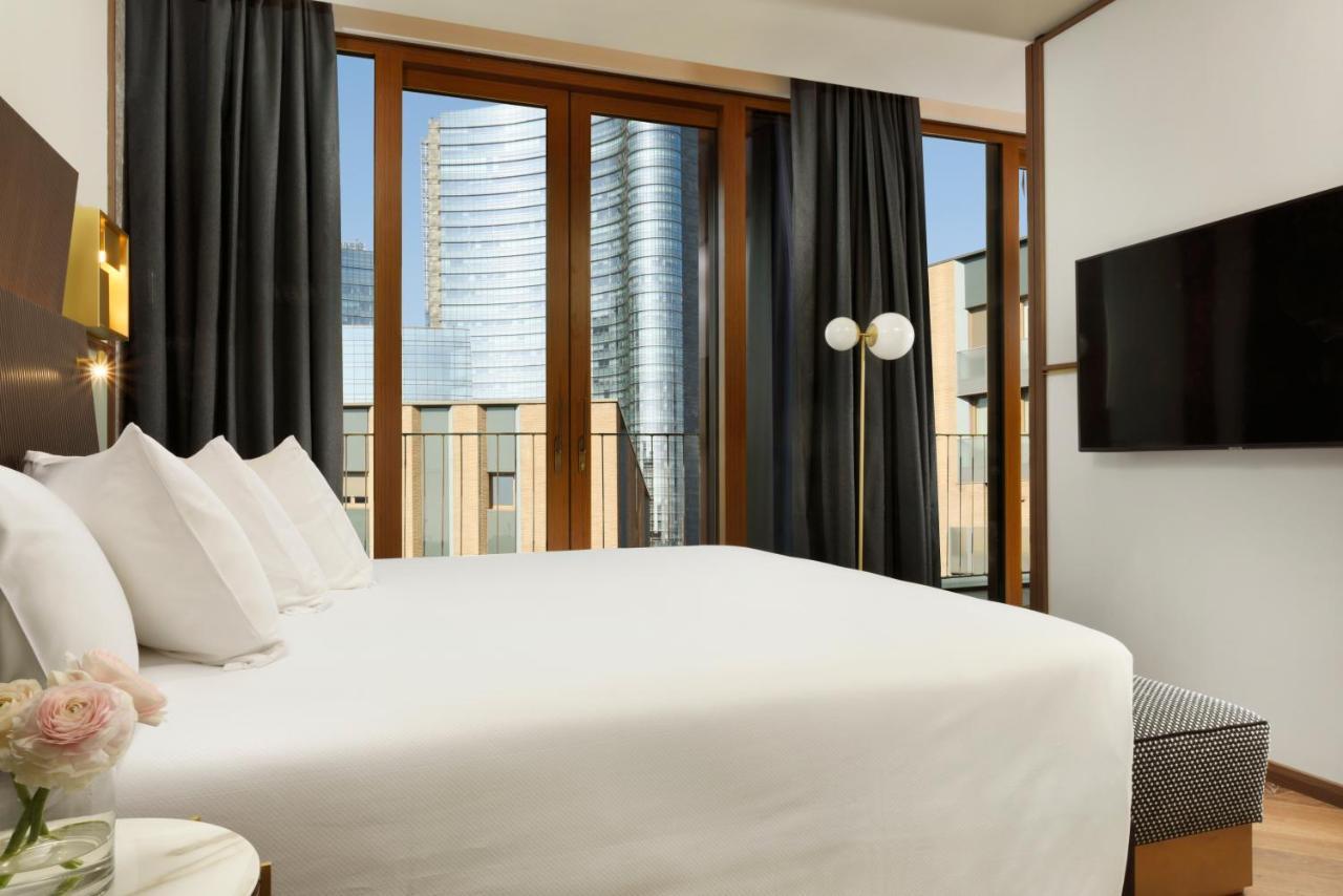 Junior Suite Room with Extra Bed - City View
