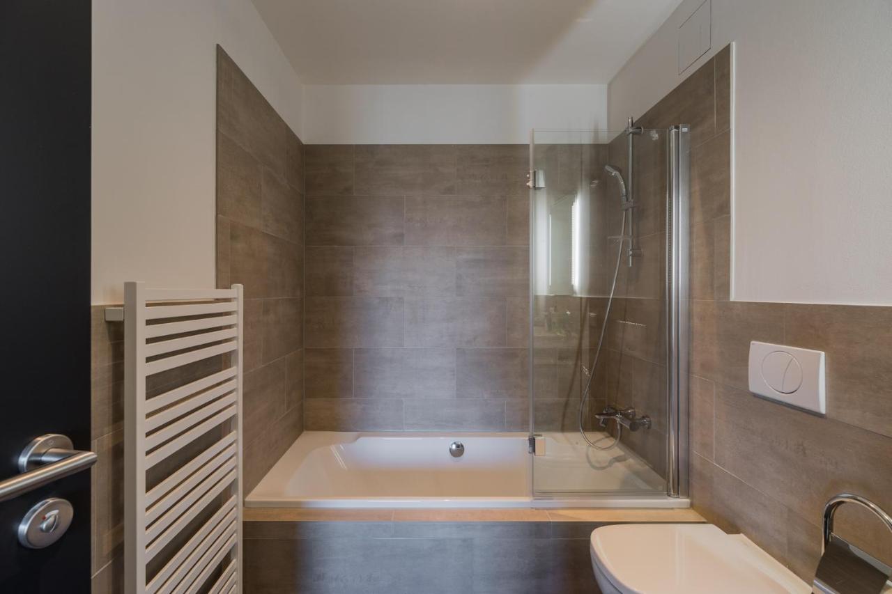 Studio für 3 Personen