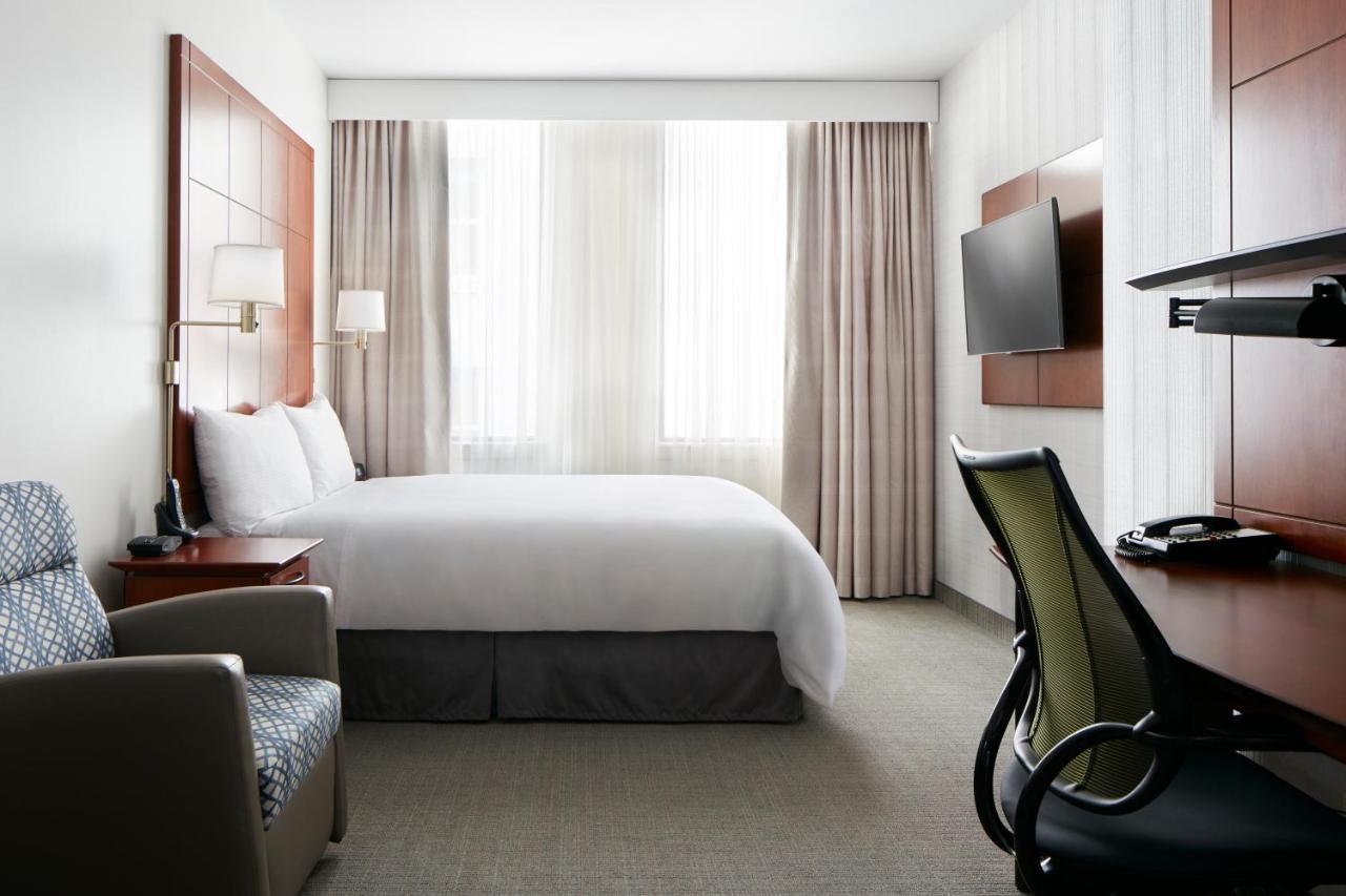 Deluxe Double Room with Two Double Beds