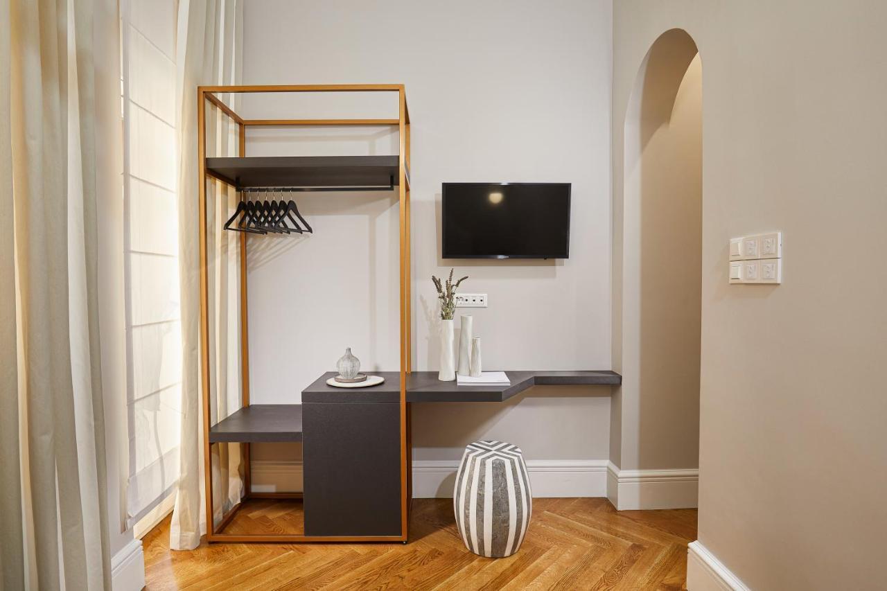 Superior Single Room