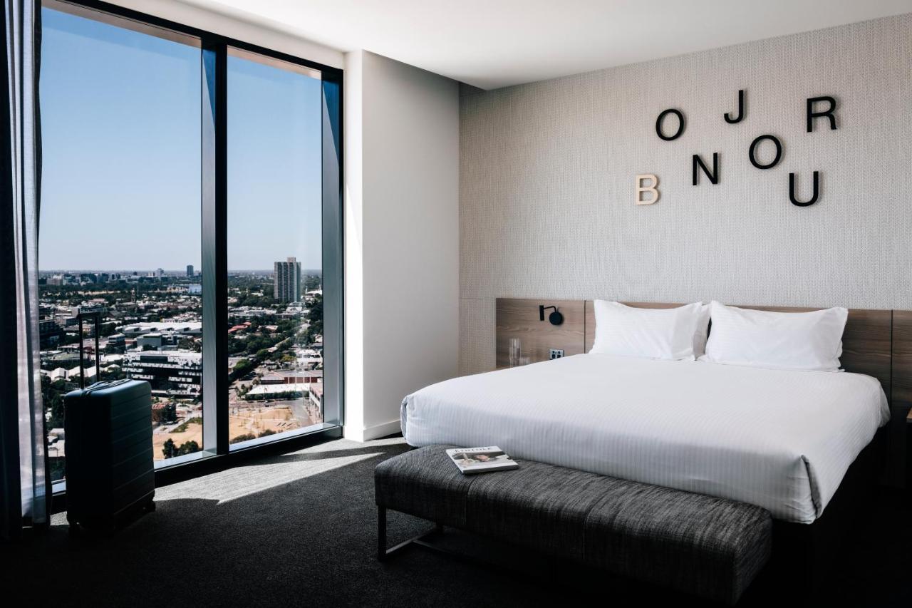 One-Bedroom King Suite with City View