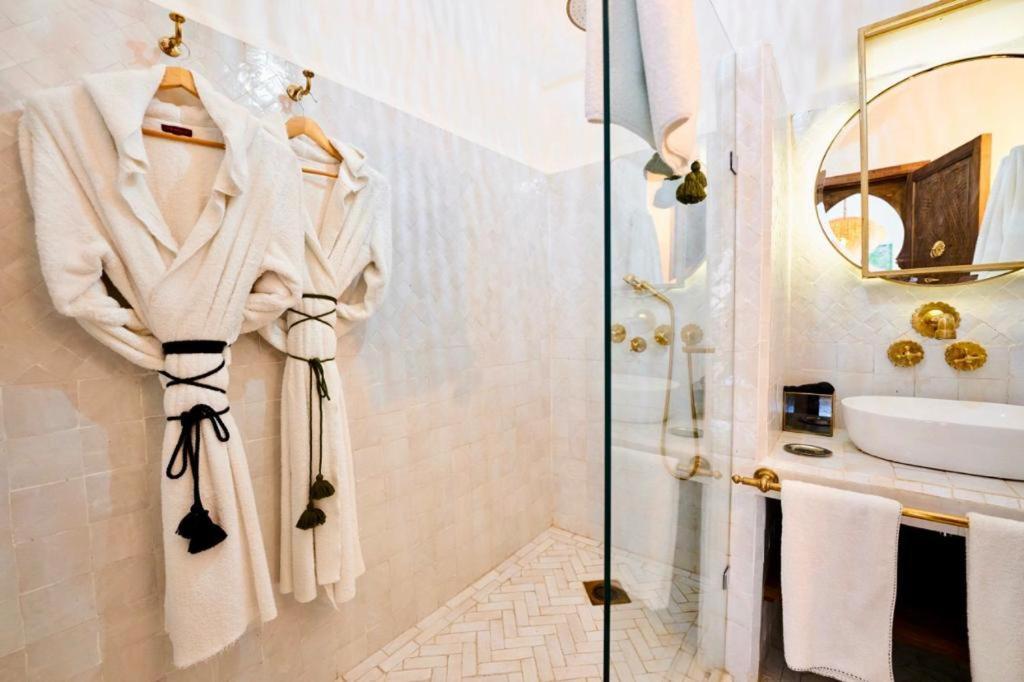 Superior Deluxe Double or Twin Room,1120085931:JPEG