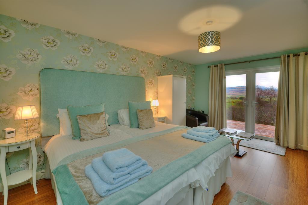 Twin Room with Balcony