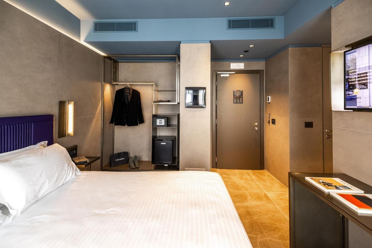 Double Room Single Use with Balcony and View