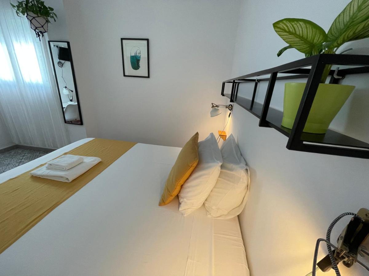 Double Room with Private External Bathroom