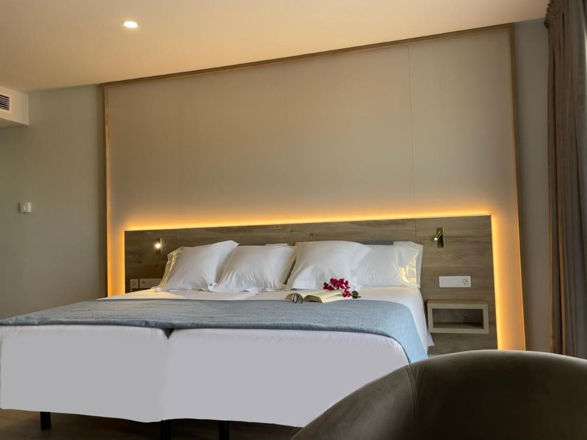 Single Room with Balcony