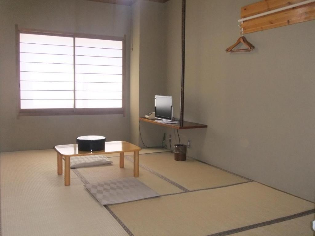 Suite - Split Level