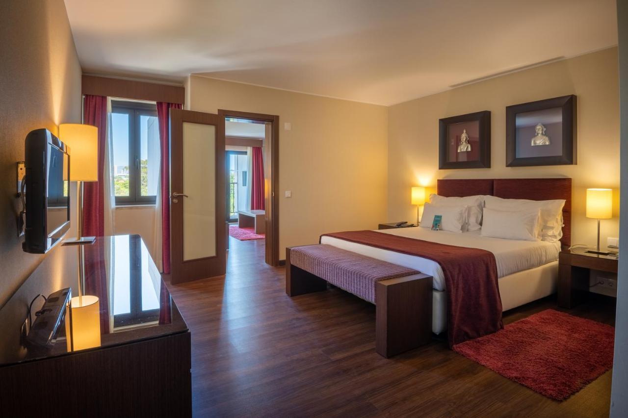 Junior Suite with Sea View and Balcony (3 Adults)