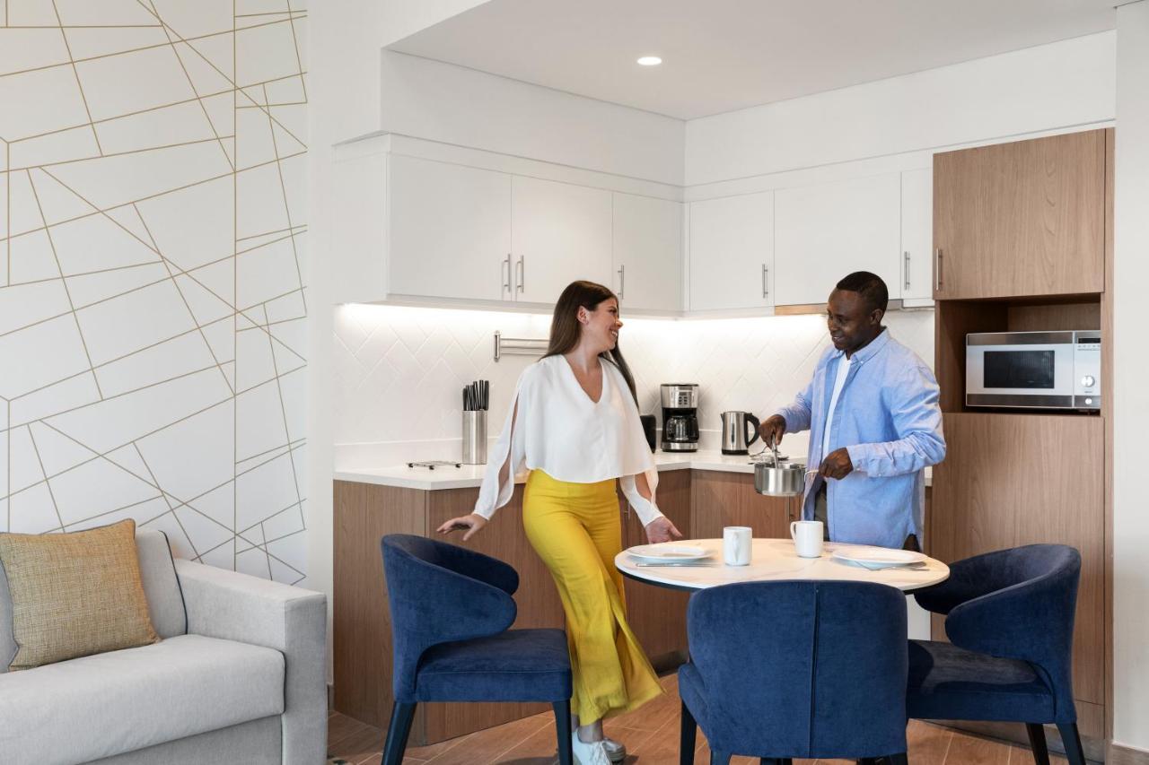 One-Bedroom City View Food & Beverage