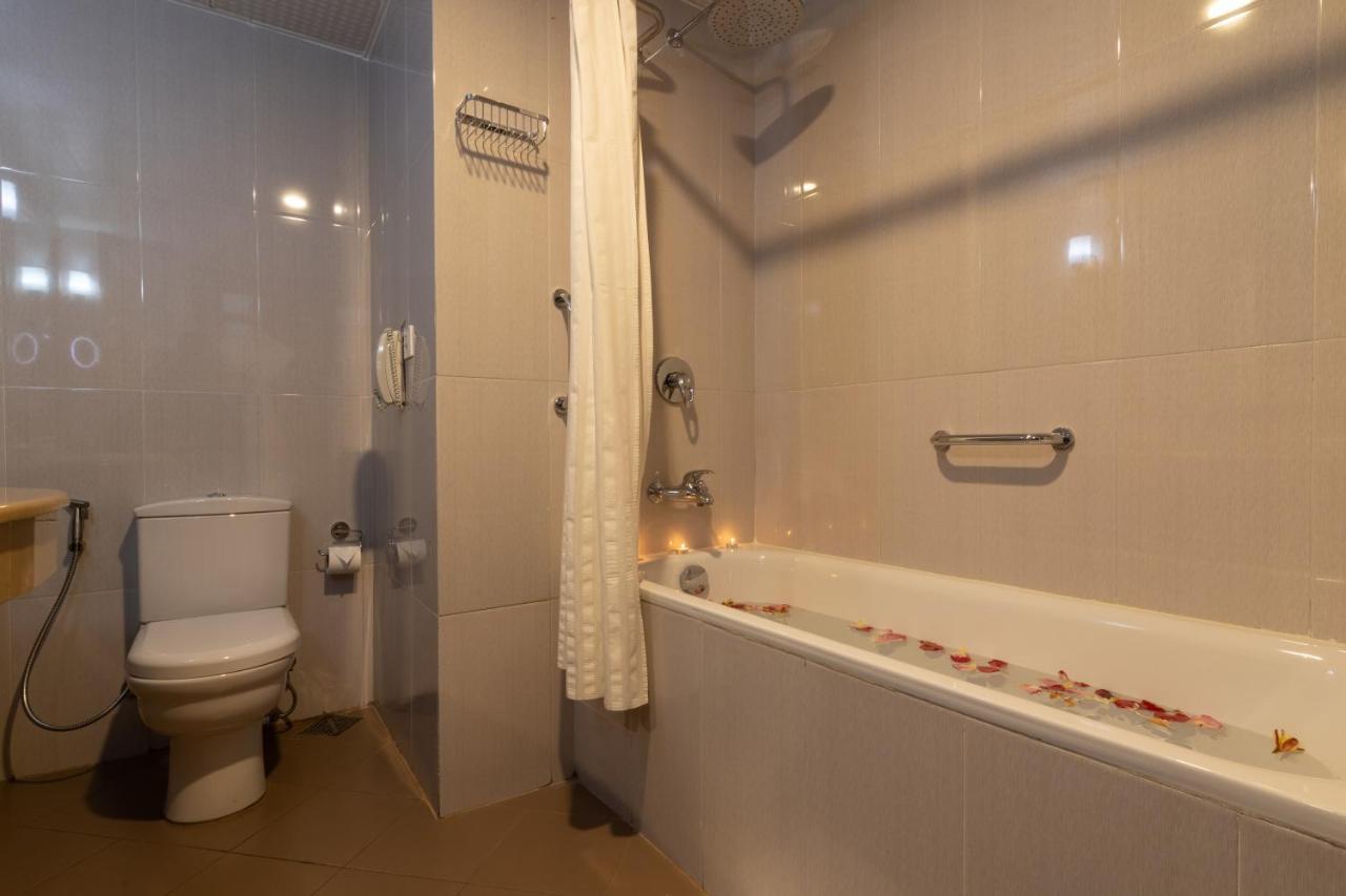 Super Deluxe Double Room with Free Benefits