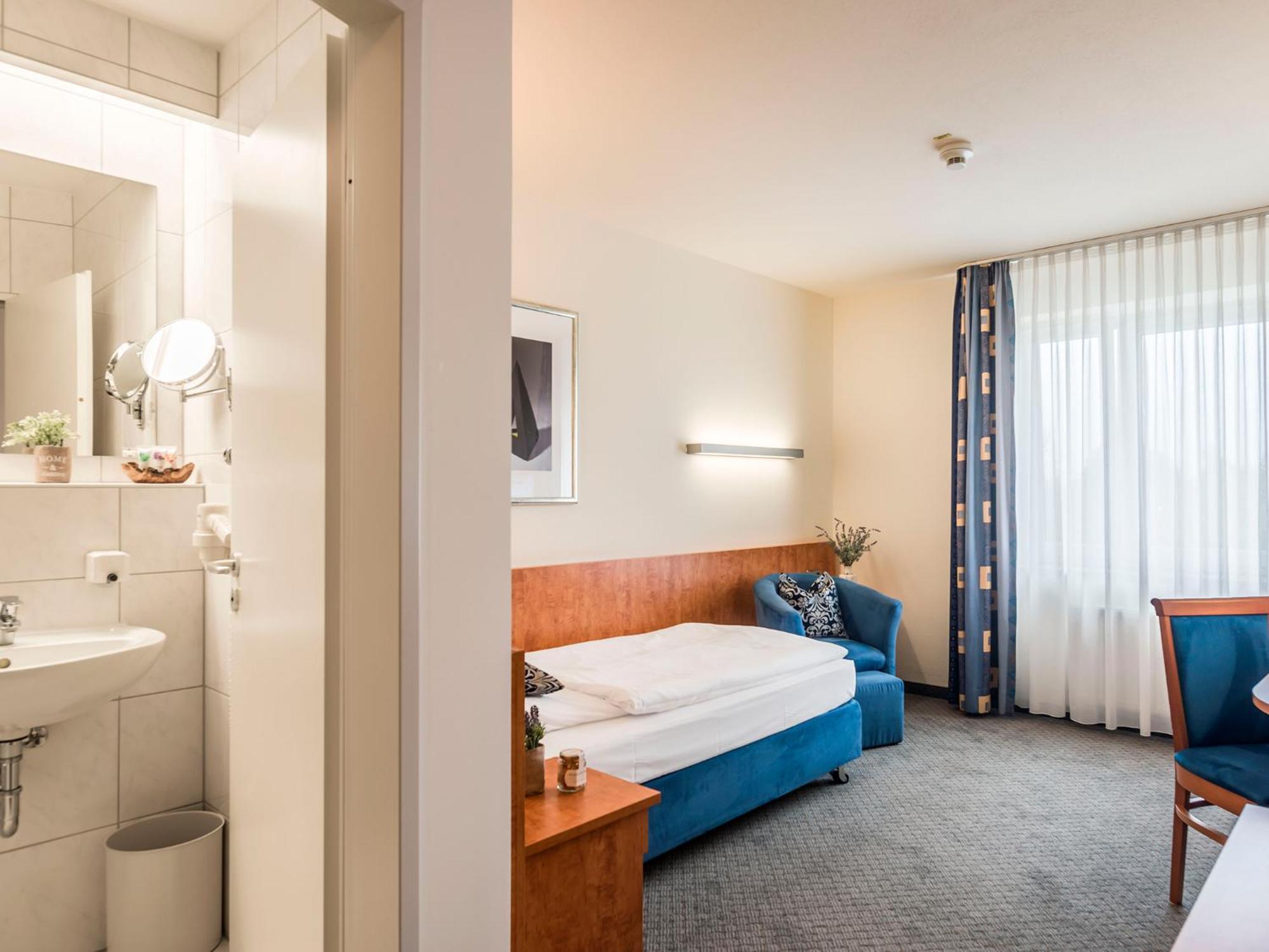 Comfort Single Room