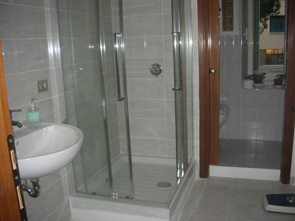 Double Room with Private External Bathroom