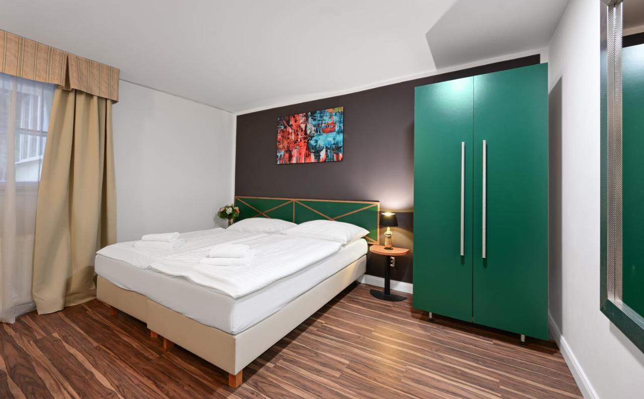 Double Room in Basement