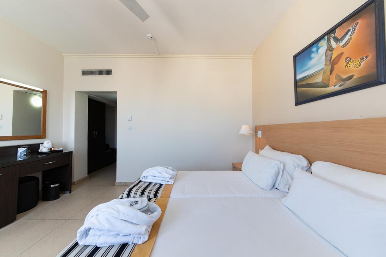 Economy Twin Room