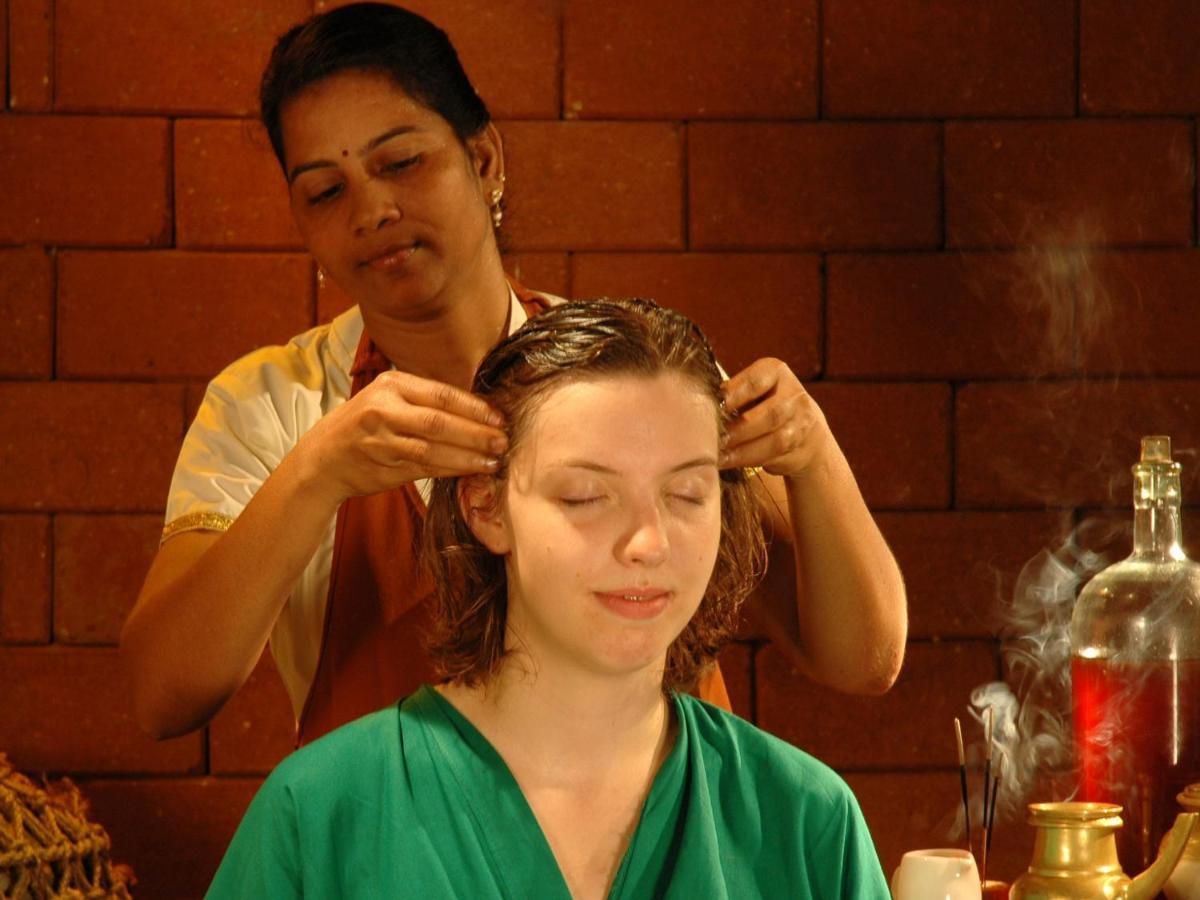 Ayurveda Panchkarma /Rejuvenation package - Kerala House Deluxe A/C