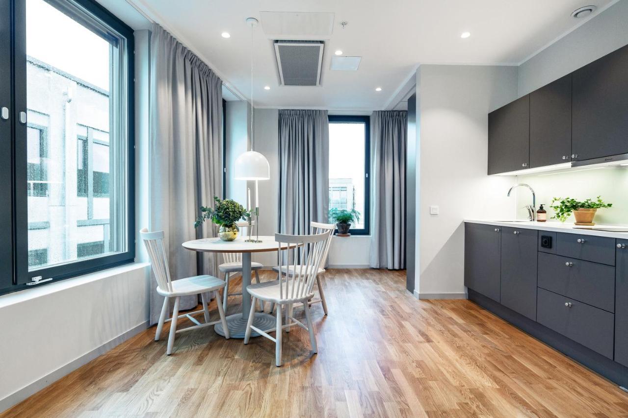One Bedroom Apartment