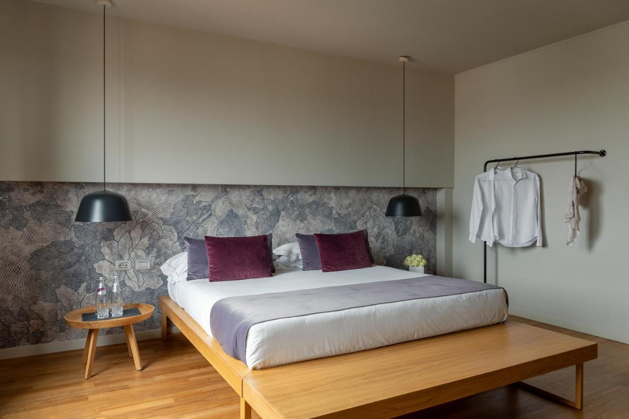 Junior Suite with Shower