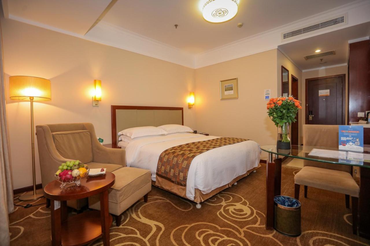 Standard King Room