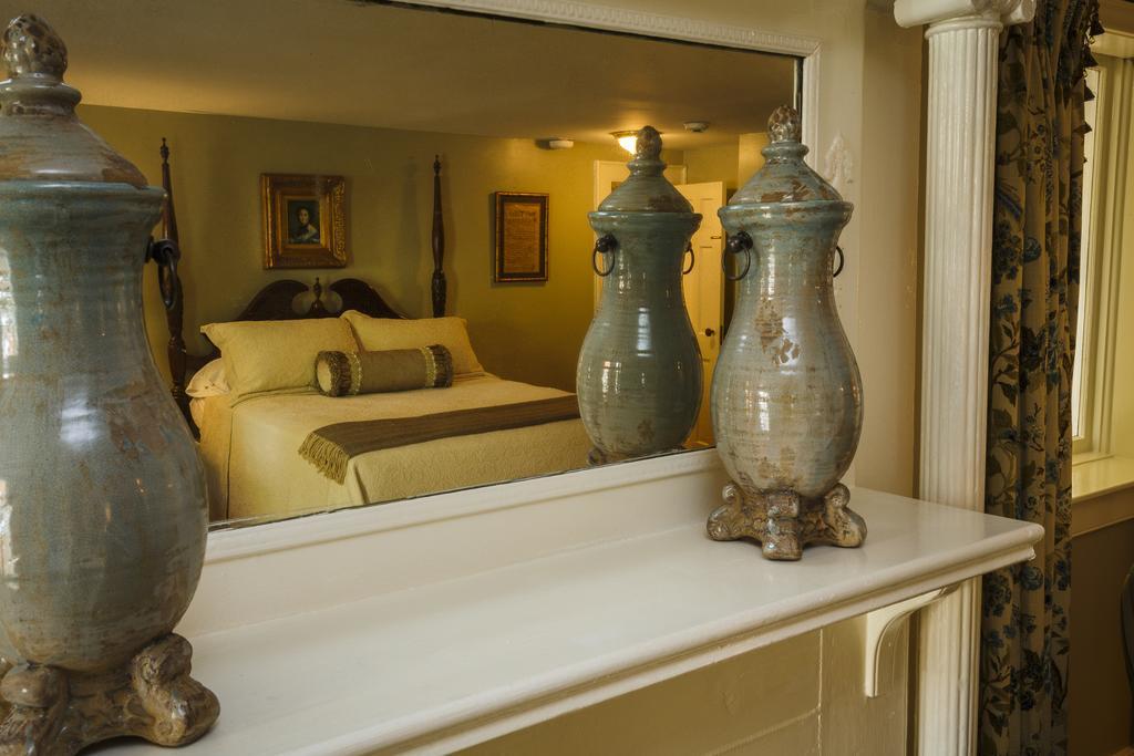 Telfair Room - Lower Level Two Queen