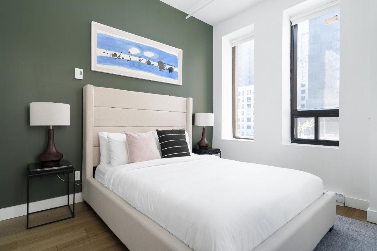 Premium One-Bedroom with Sofa Bed