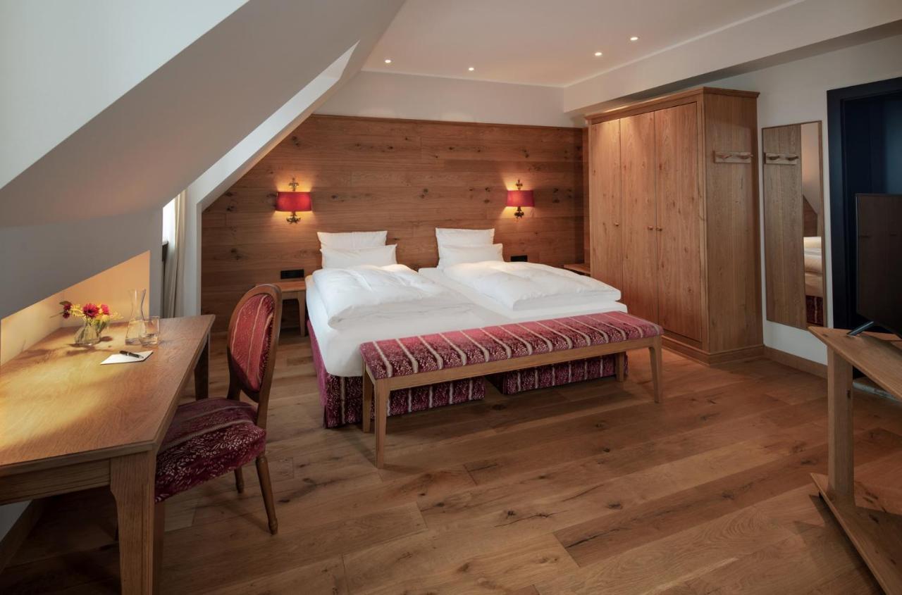 Superior Double or Twin Room,1197647323:JPEG