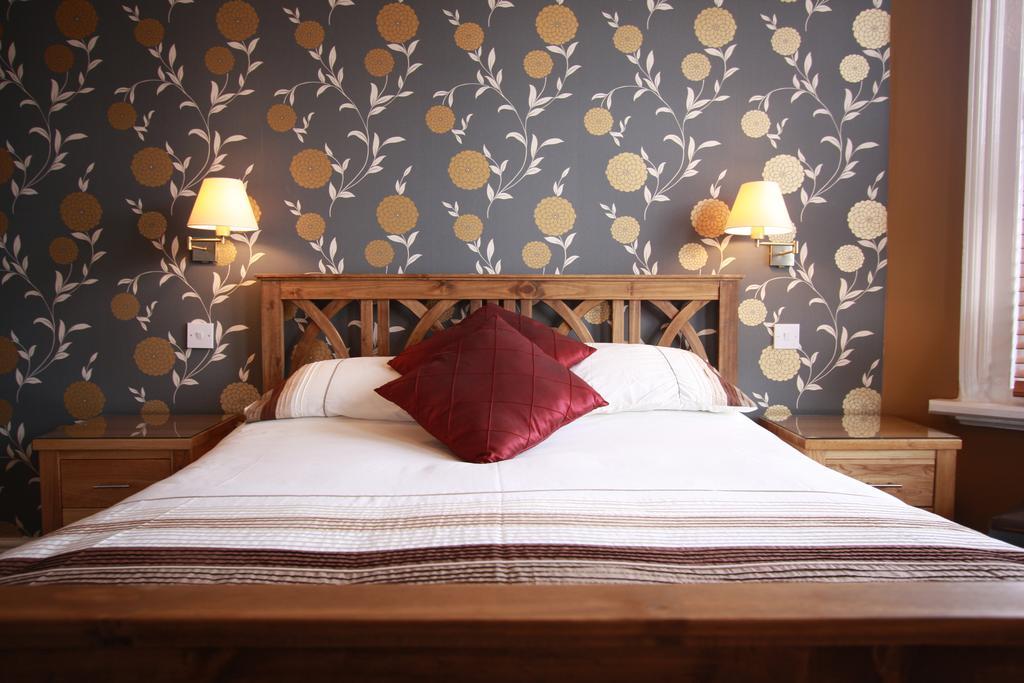 King Double Ensuite - Ground Floor - Room 2