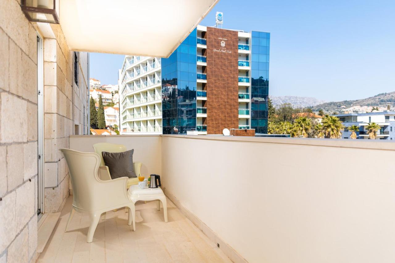 Double or Twin Room - Annex Villa