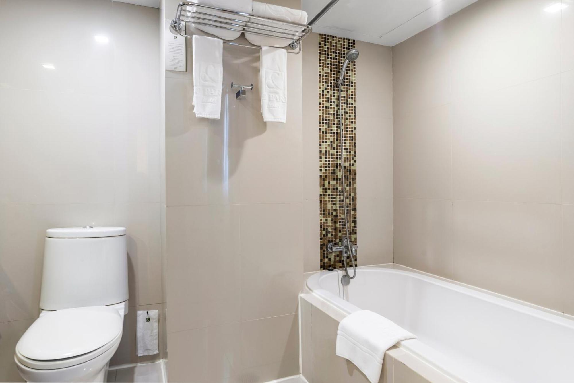 Super Deluxe Twin Room