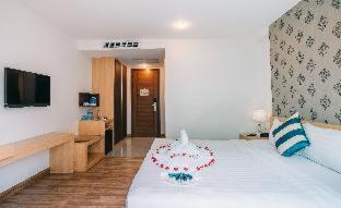 Deluxe Room with Balcony