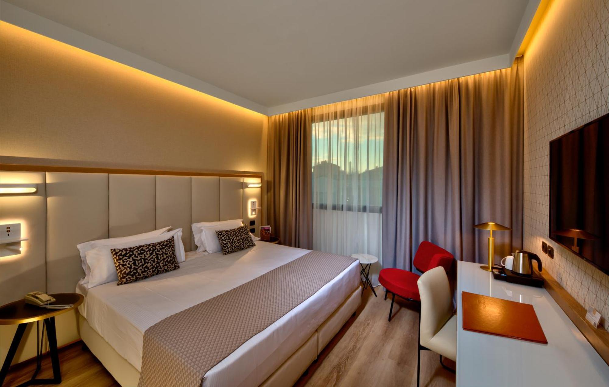 Classic Double Room