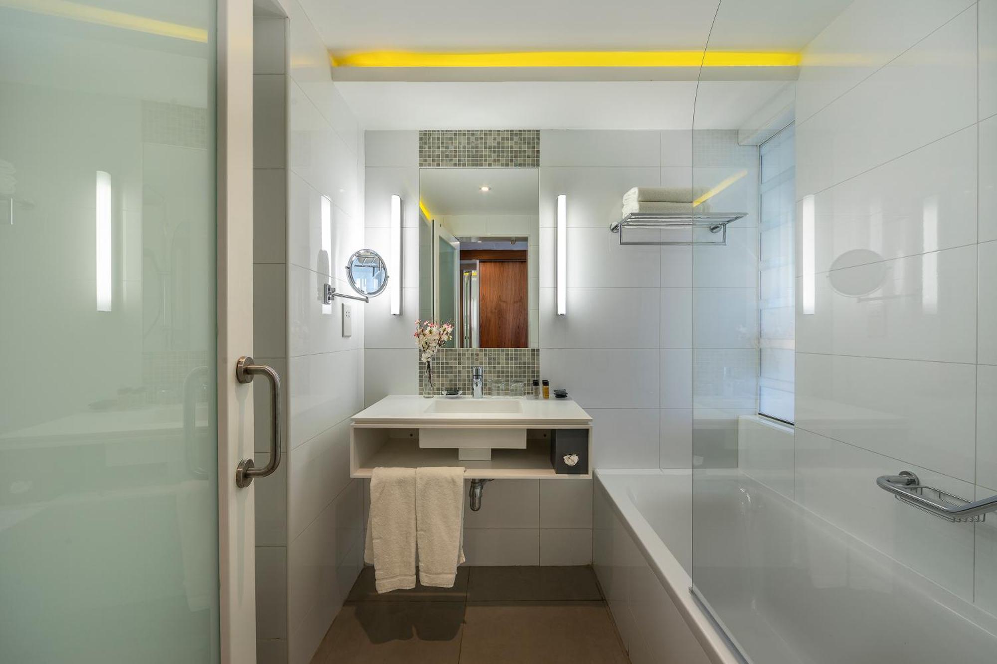 Superior Room with Side Sea View
