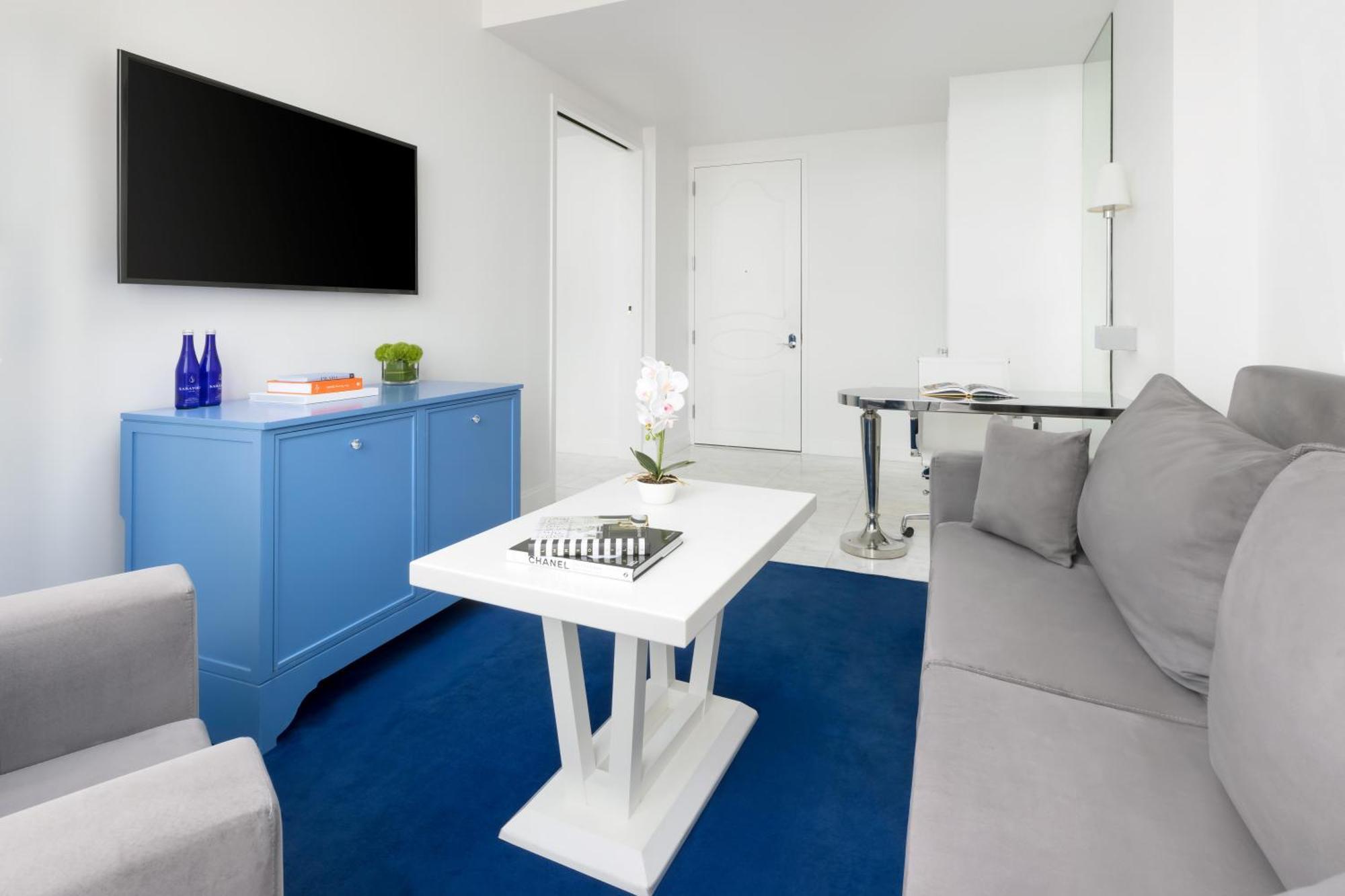 Queen Suite